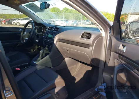 2013 Volkswagen Jetta Sportwagen 2.0L Tdi z USA, uszkodzony, nr VIN 3VWPL7AJ4DM613955